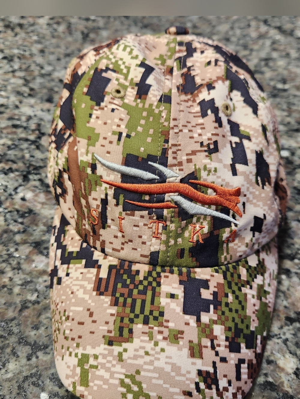 🔥HOT DEAL🔥 Sitka Traverse Cap in Optifade Subalpine Camo